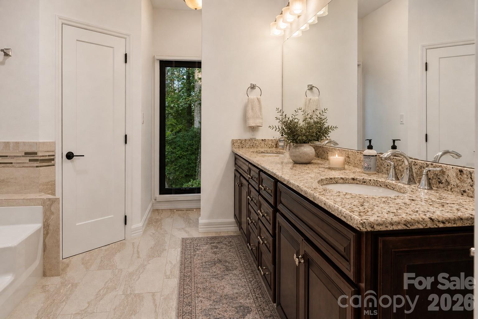 5123 Randolph Road Charlotte NC 28211