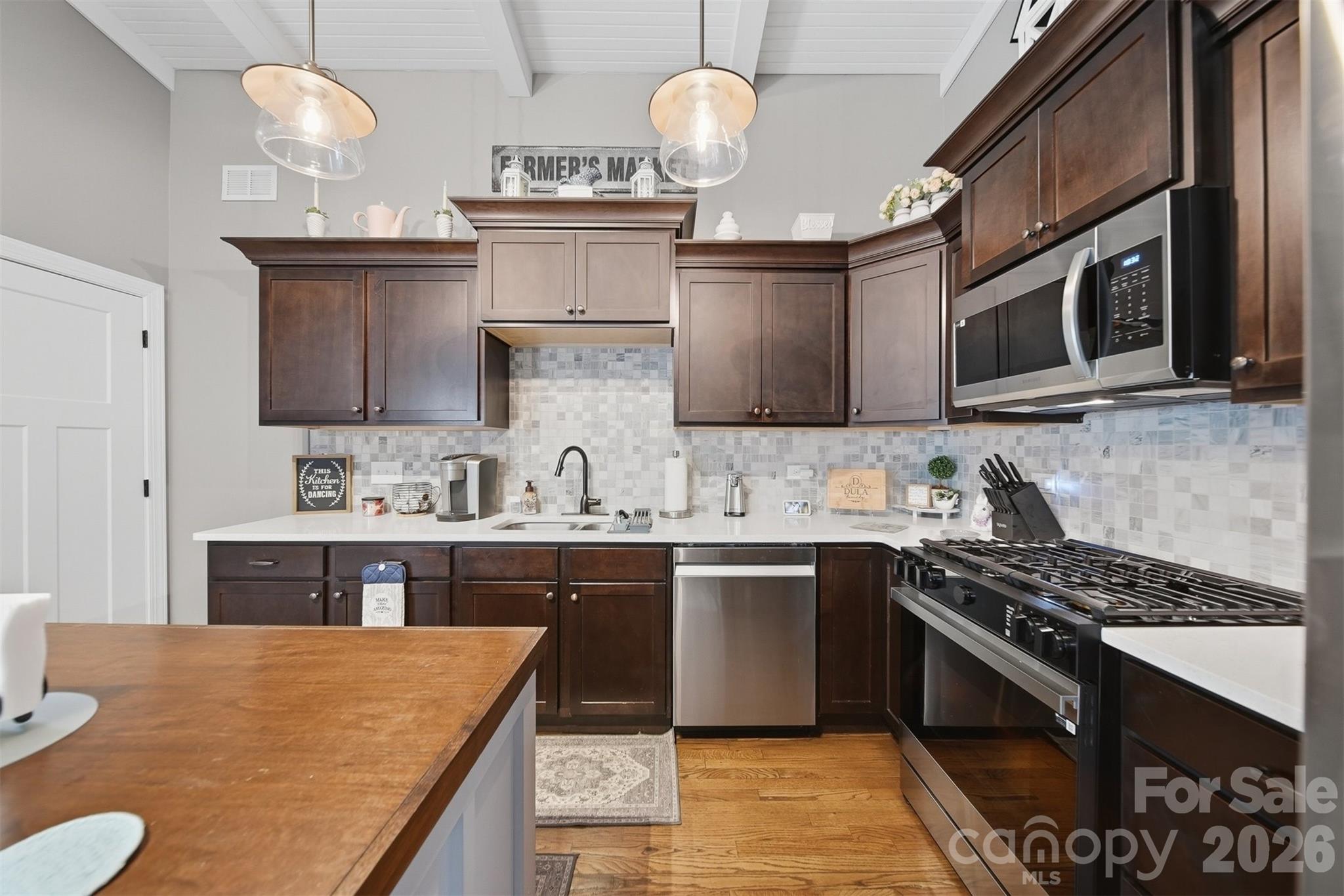 1300 Laurel Street NE Valdese NC 28690