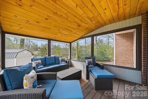 1300 Laurel Street NE Valdese NC 28690