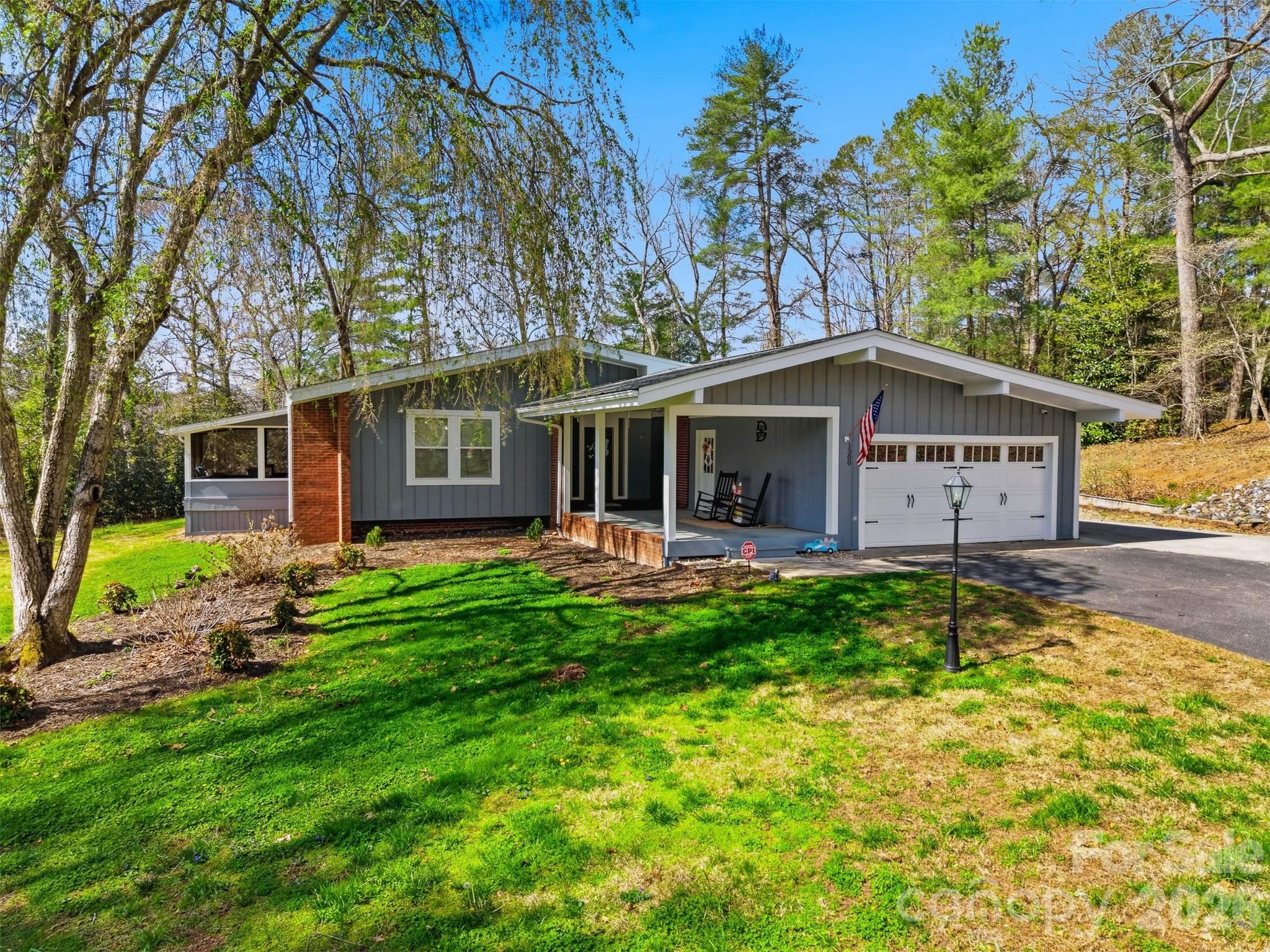 1300 Laurel Street NE Valdese NC 28690