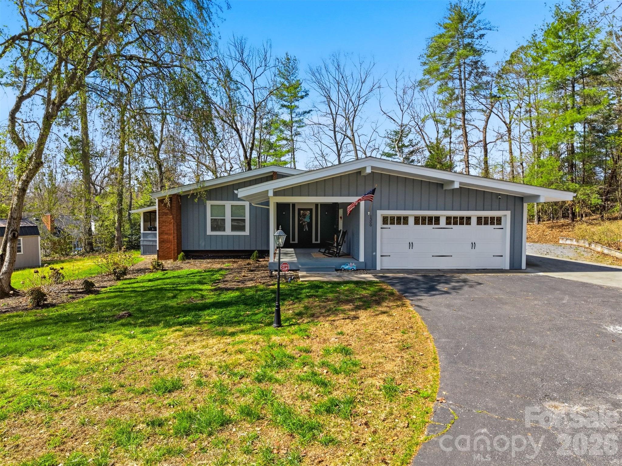 1300 Laurel Street NE Valdese NC 28690