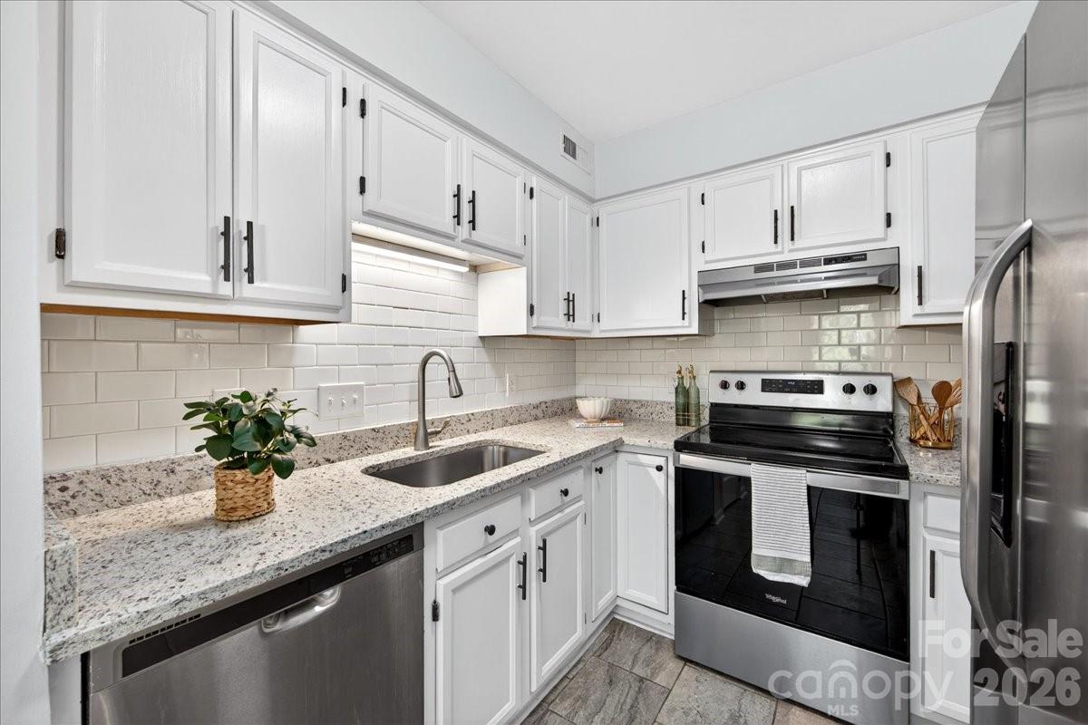 12318 Henderson Hill Road Huntersville NC 28078