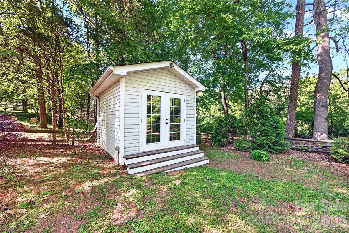 12318 Henderson Hill Road Huntersville NC 28078