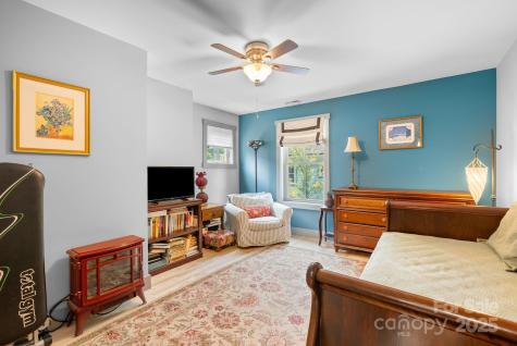 37 Bryant Street Asheville NC 28806