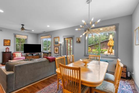 37 Bryant Street Asheville NC 28806