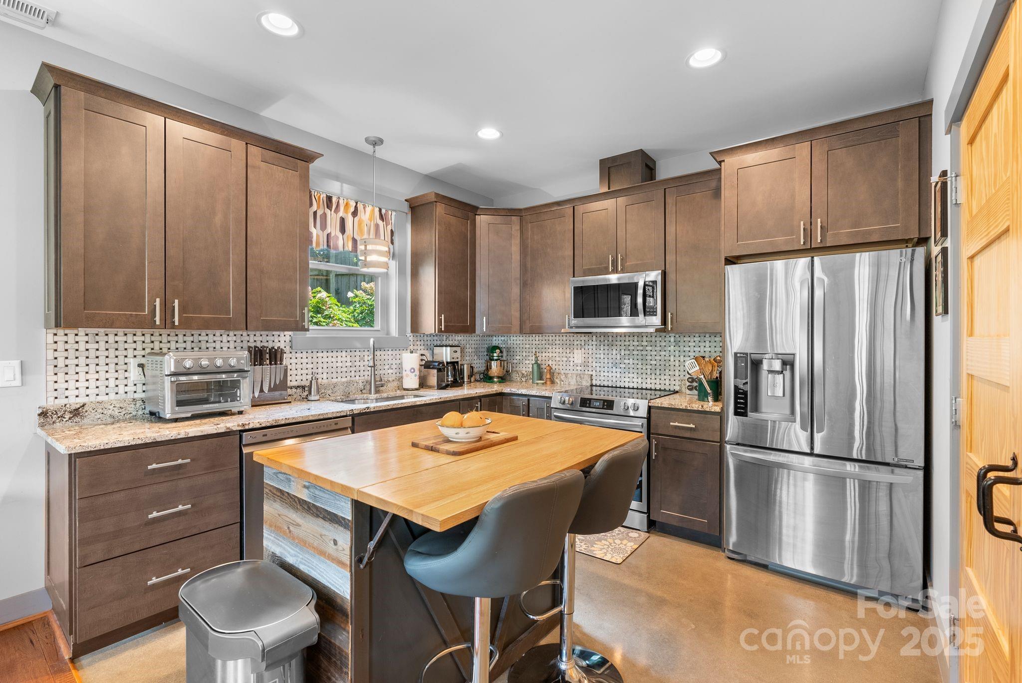 37 Bryant Street Asheville NC 28806