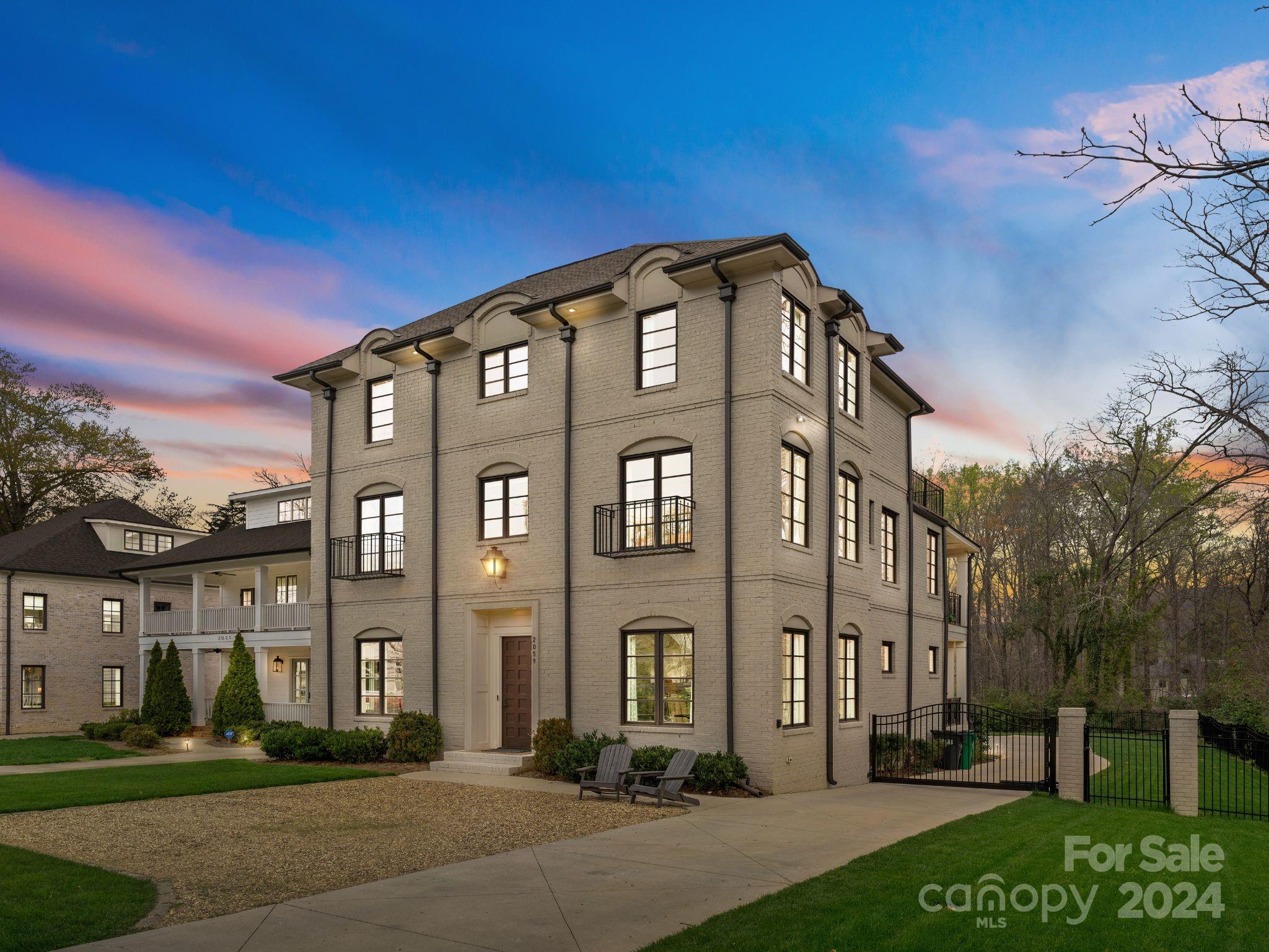 2059 Vernon Drive Charlotte NC 28211