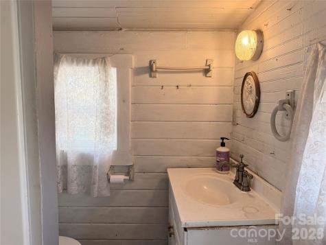 5A Warren Avenue Asheville NC 28803