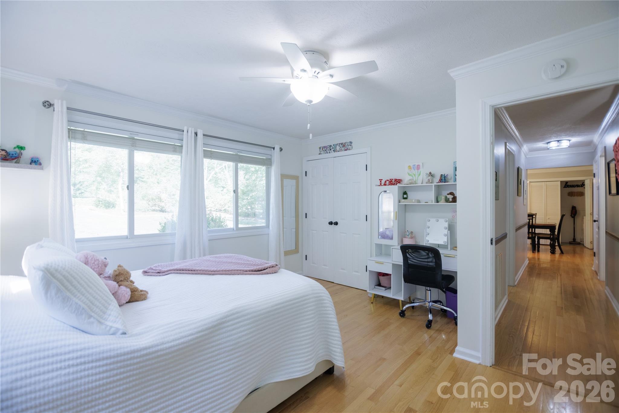 137 E Whisperwood Circle Hendersonville NC 28791