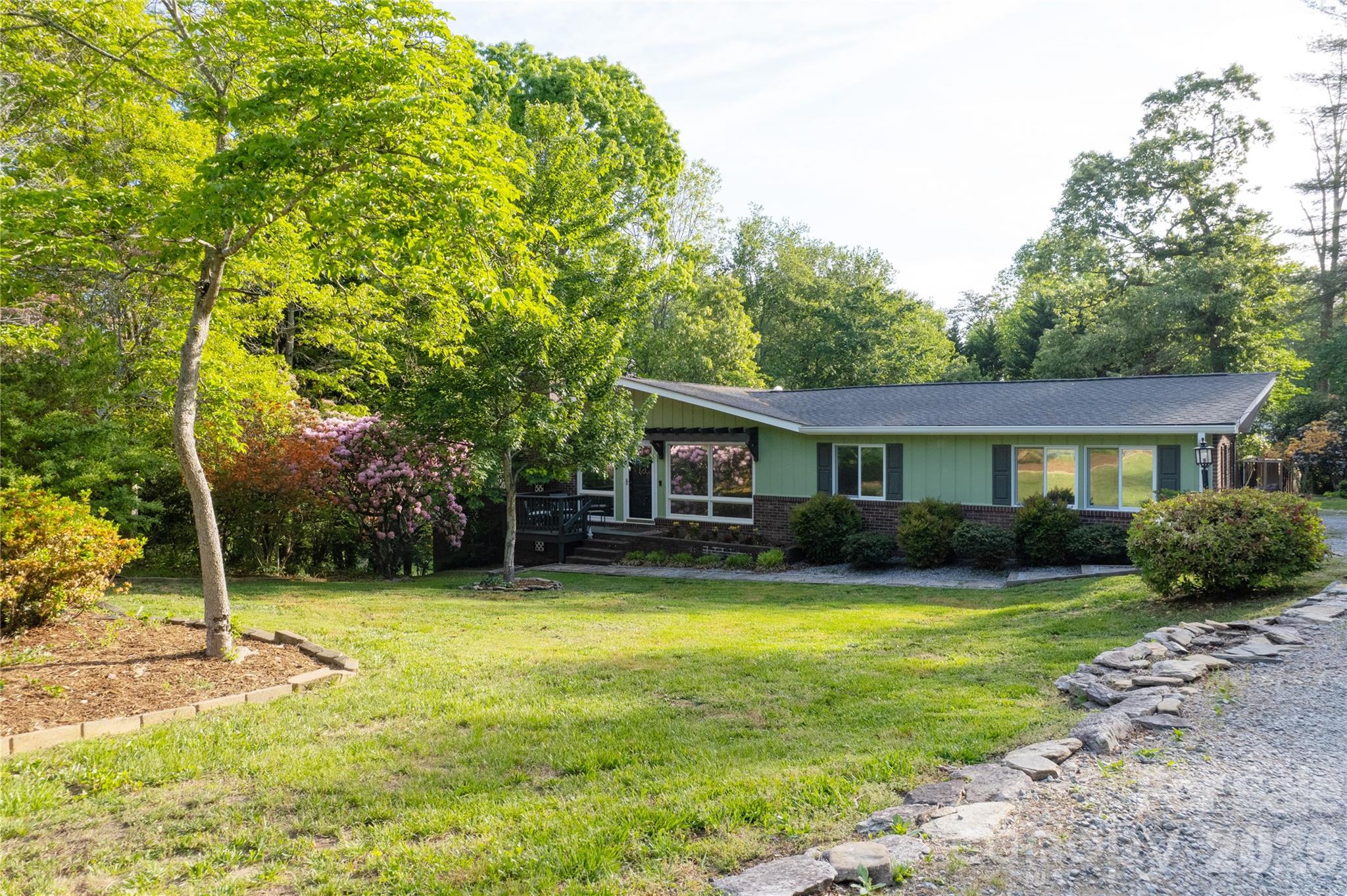 137 E Whisperwood Circle Hendersonville NC 28791