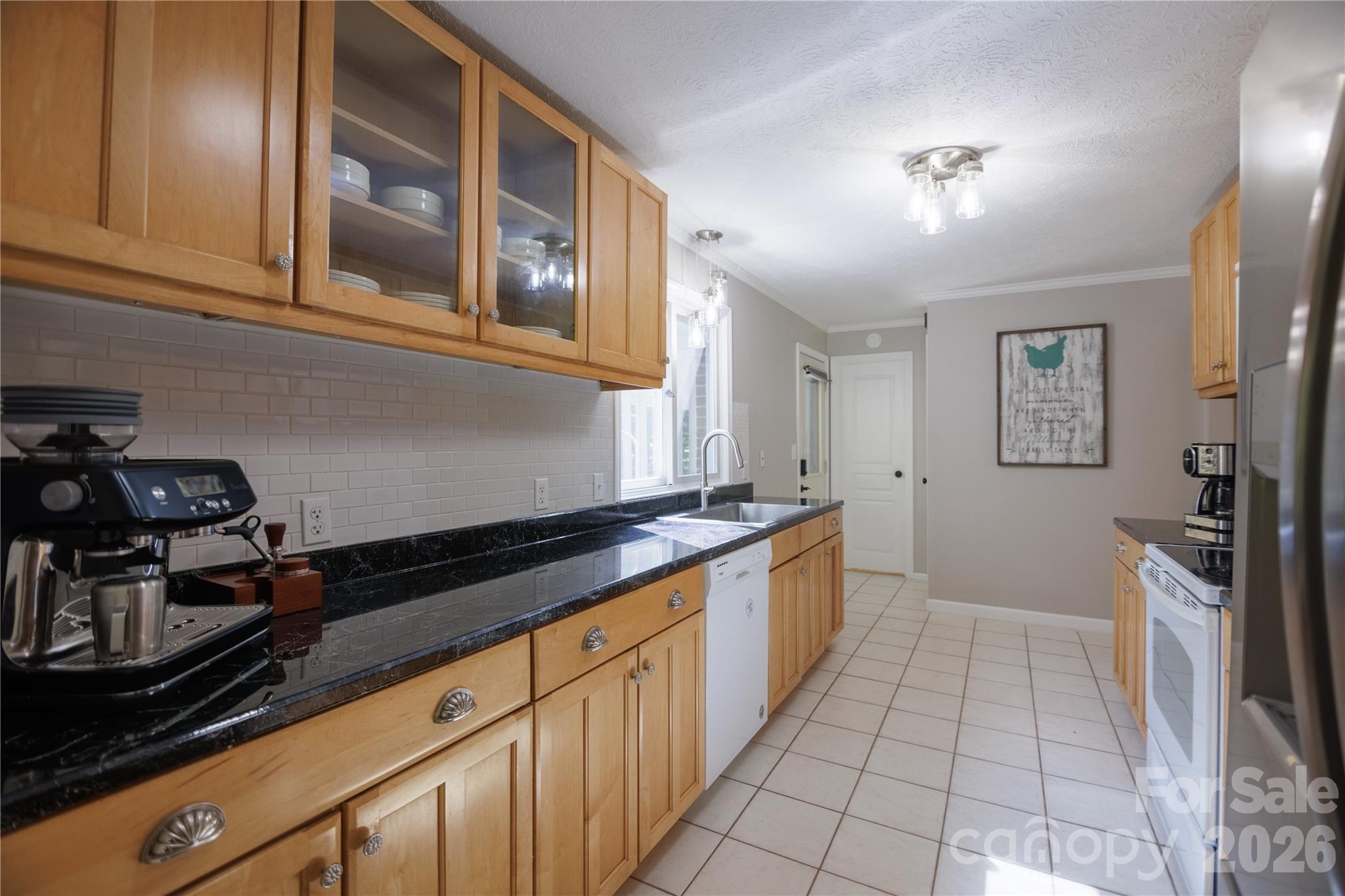 137 E Whisperwood Circle Hendersonville NC 28791
