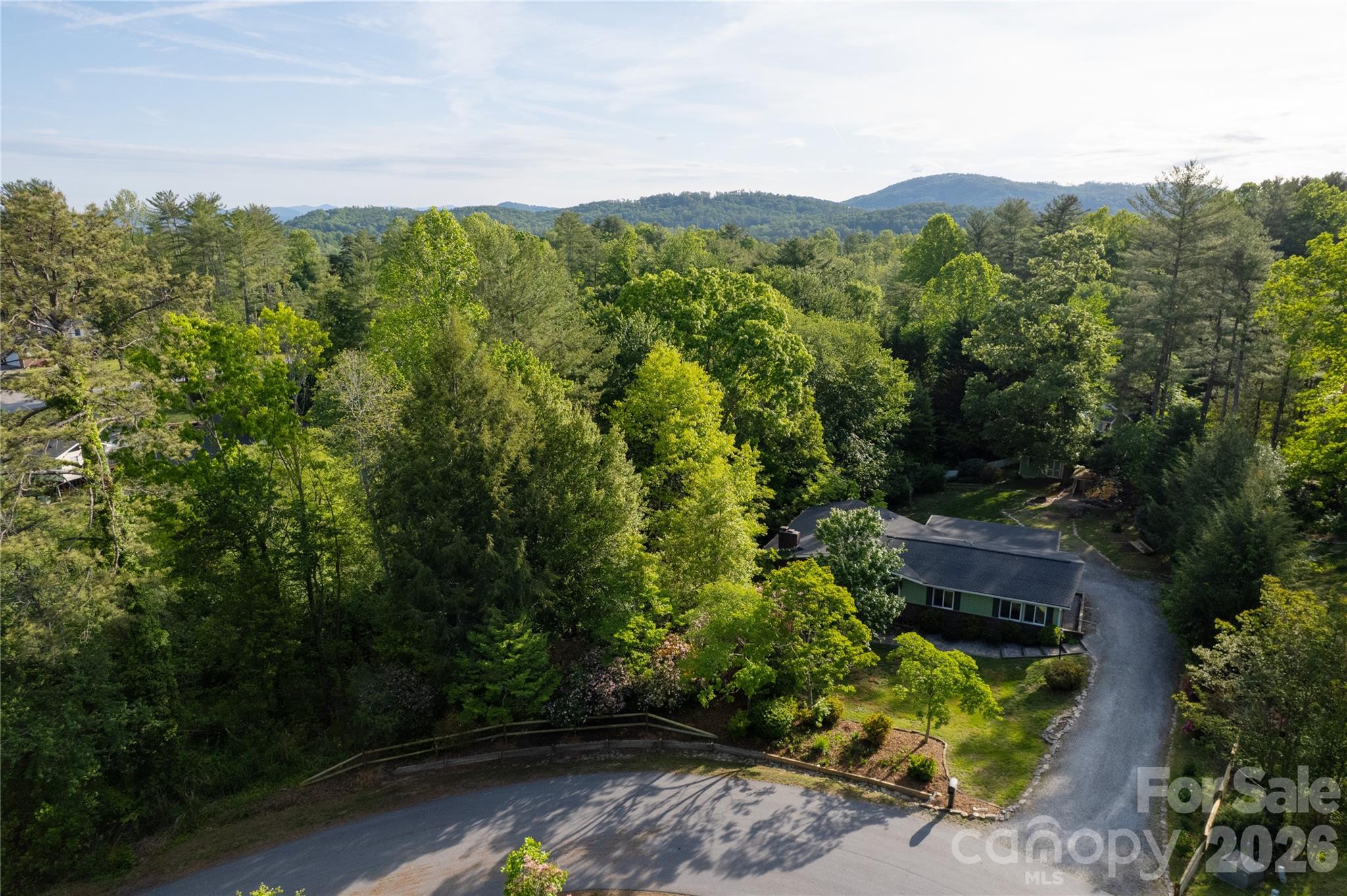 137 E Whisperwood Circle Hendersonville NC 28791