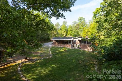 137 E Whisperwood Circle Hendersonville NC 28791