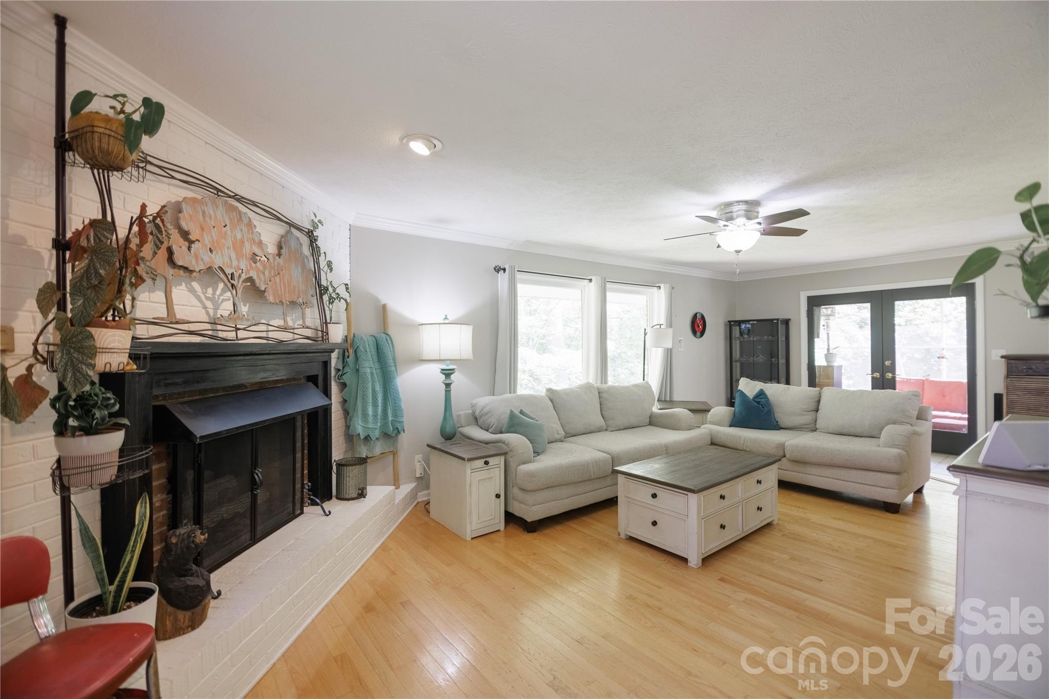 137 E Whisperwood Circle Hendersonville NC 28791