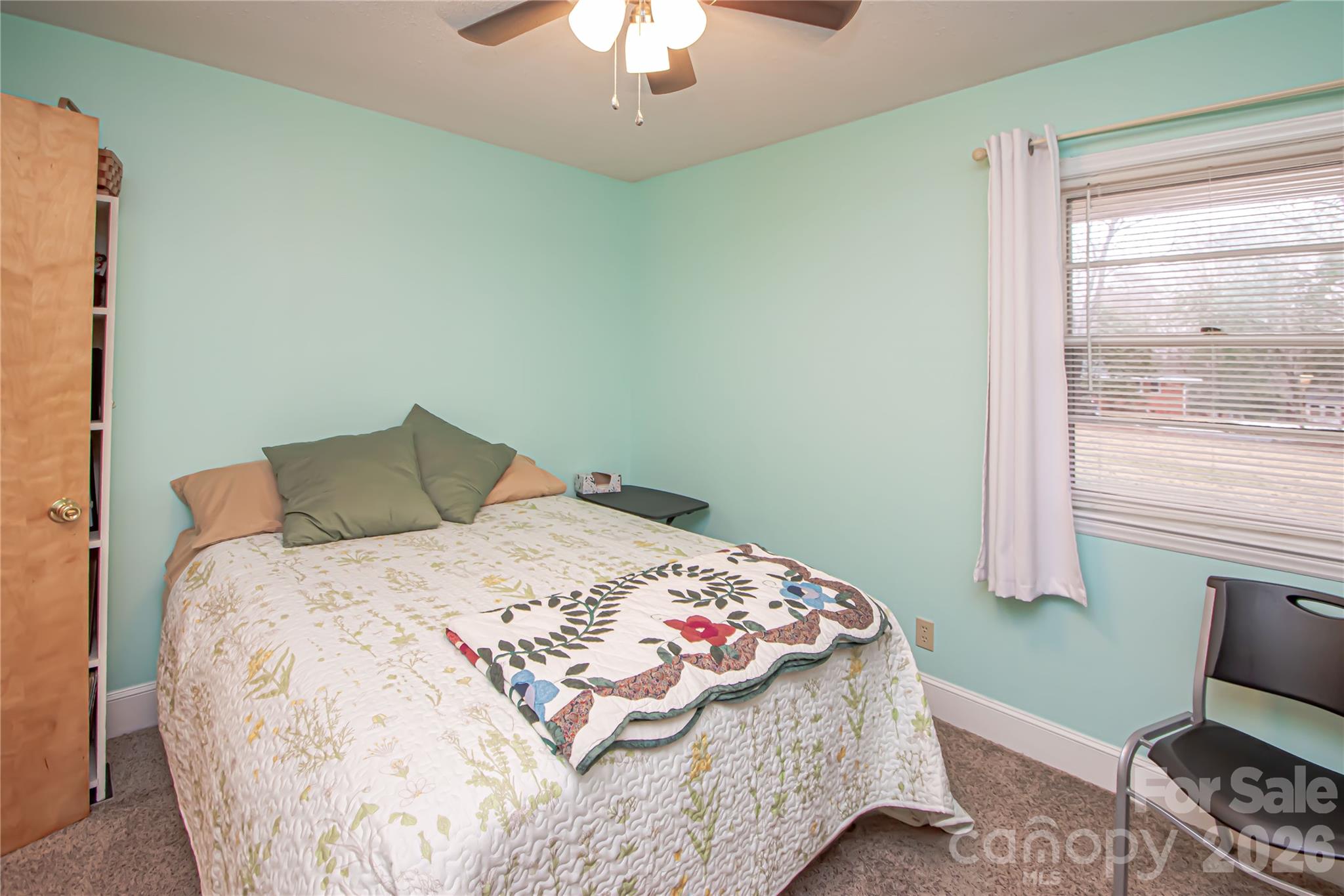 7218 Lakeside Drive N Charlotte NC 28215