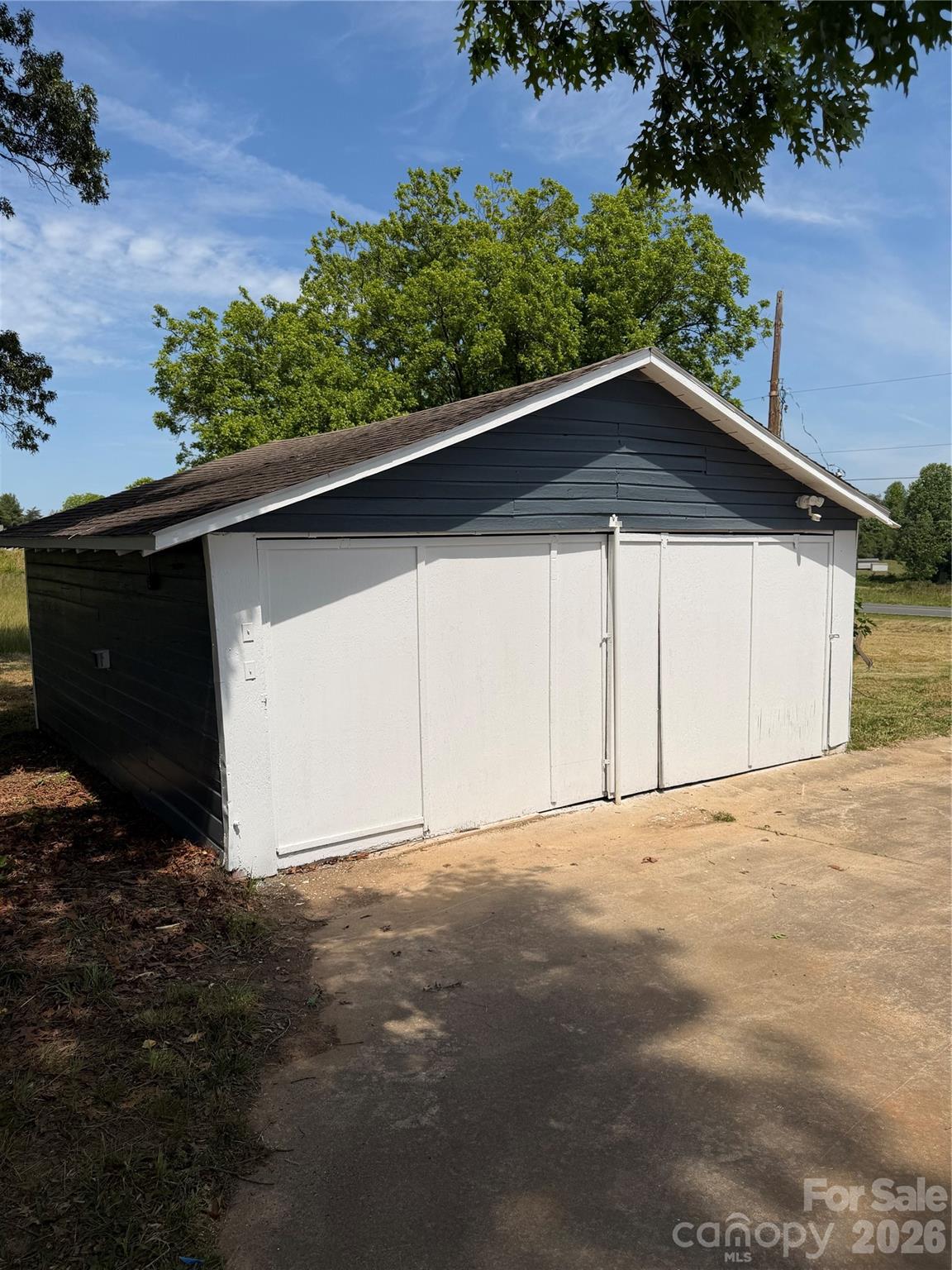 6123 Flay Road Cherryville NC 28021