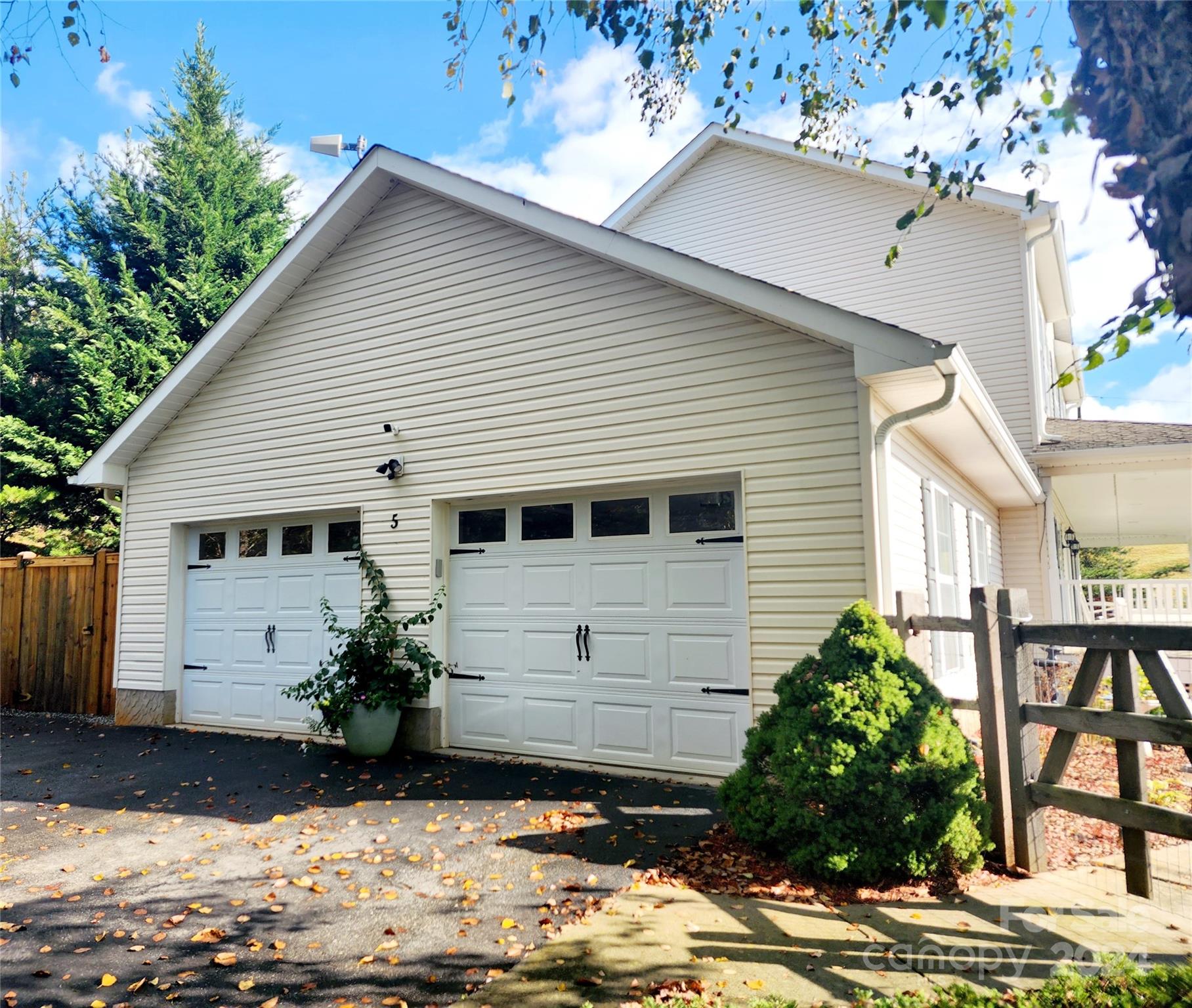5 Retreat Place Weaverville NC 28787