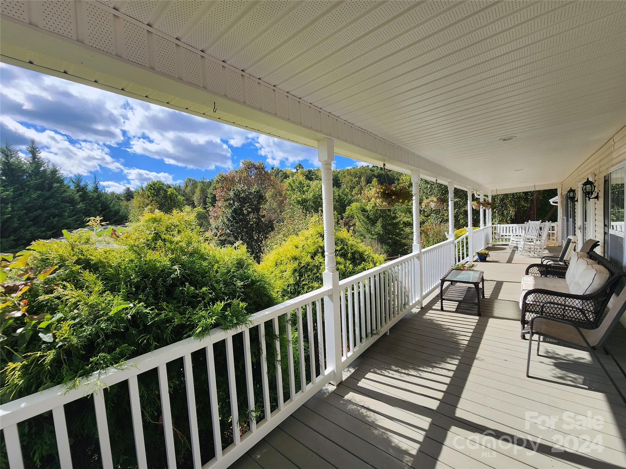 5 Retreat Place Weaverville NC 28787
