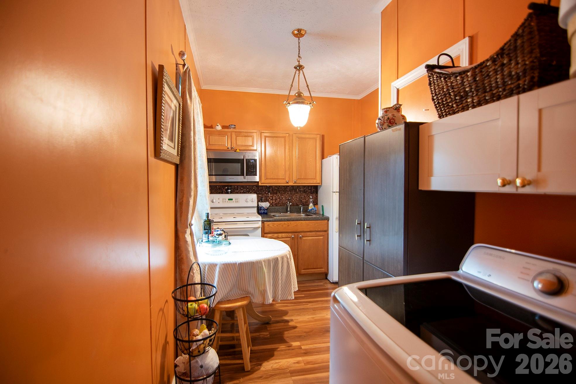 304 Golden Aster Road Swannanoa NC 28778