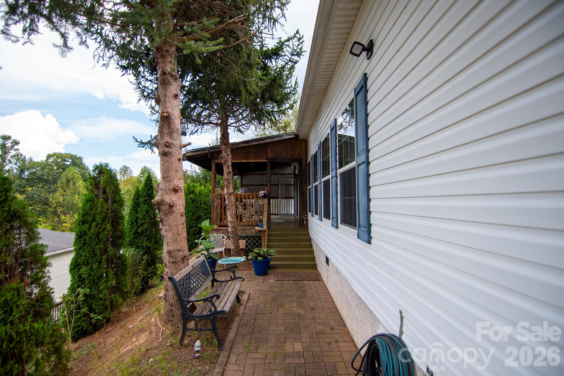 304 Golden Aster Road Swannanoa NC 28778