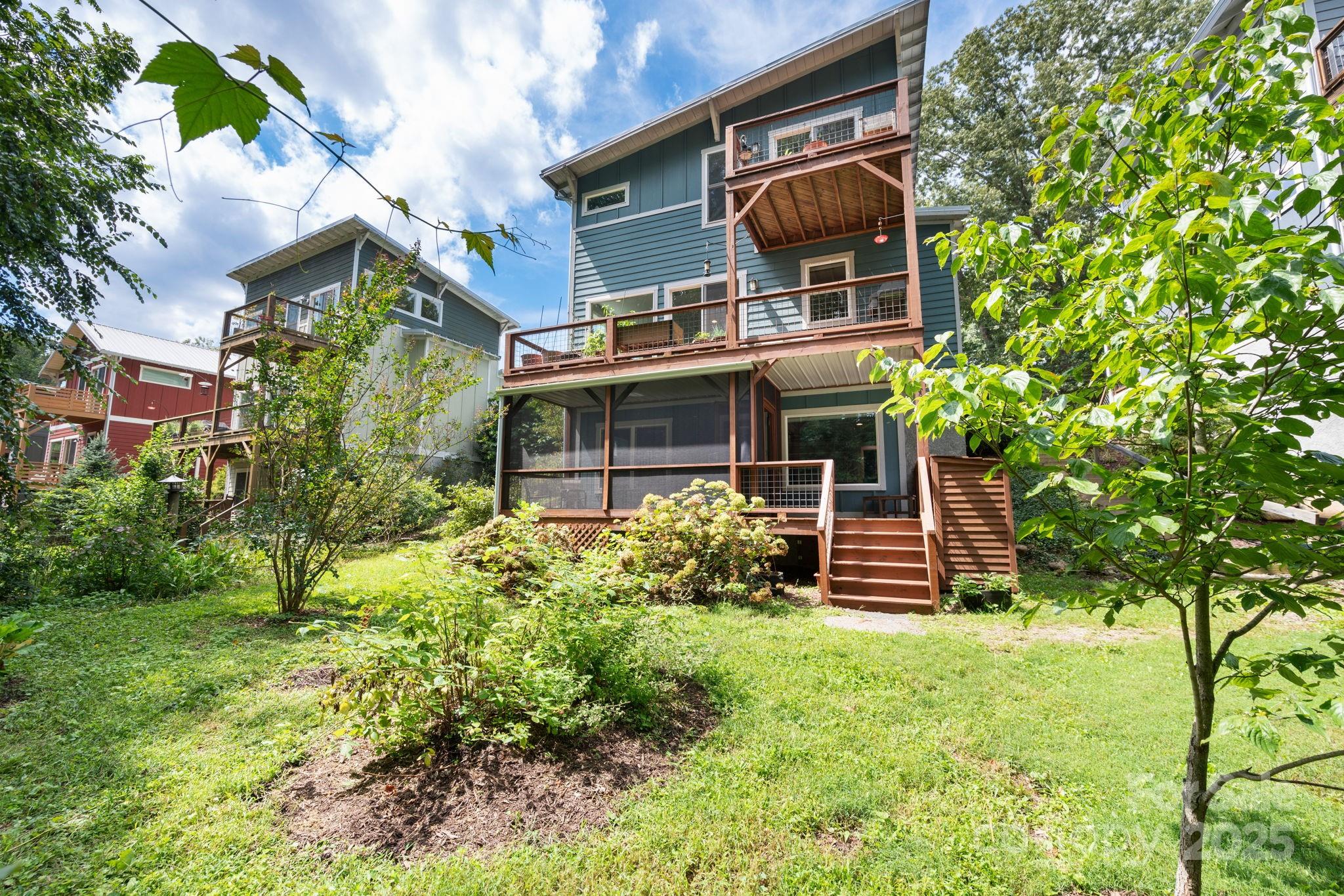 226 Sand Hill Road Asheville NC 28806