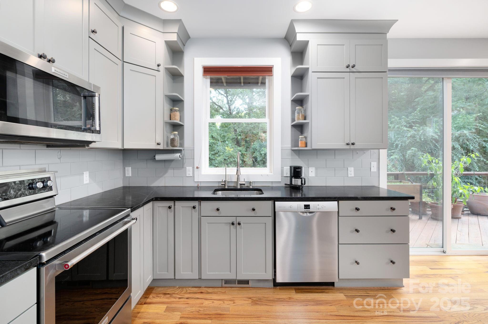 226 Sand Hill Road Asheville NC 28806