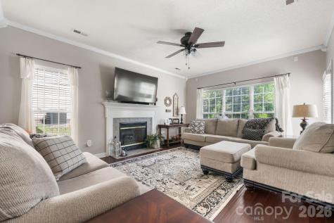 117 Mark Twain Court Mount Holly NC 28120
