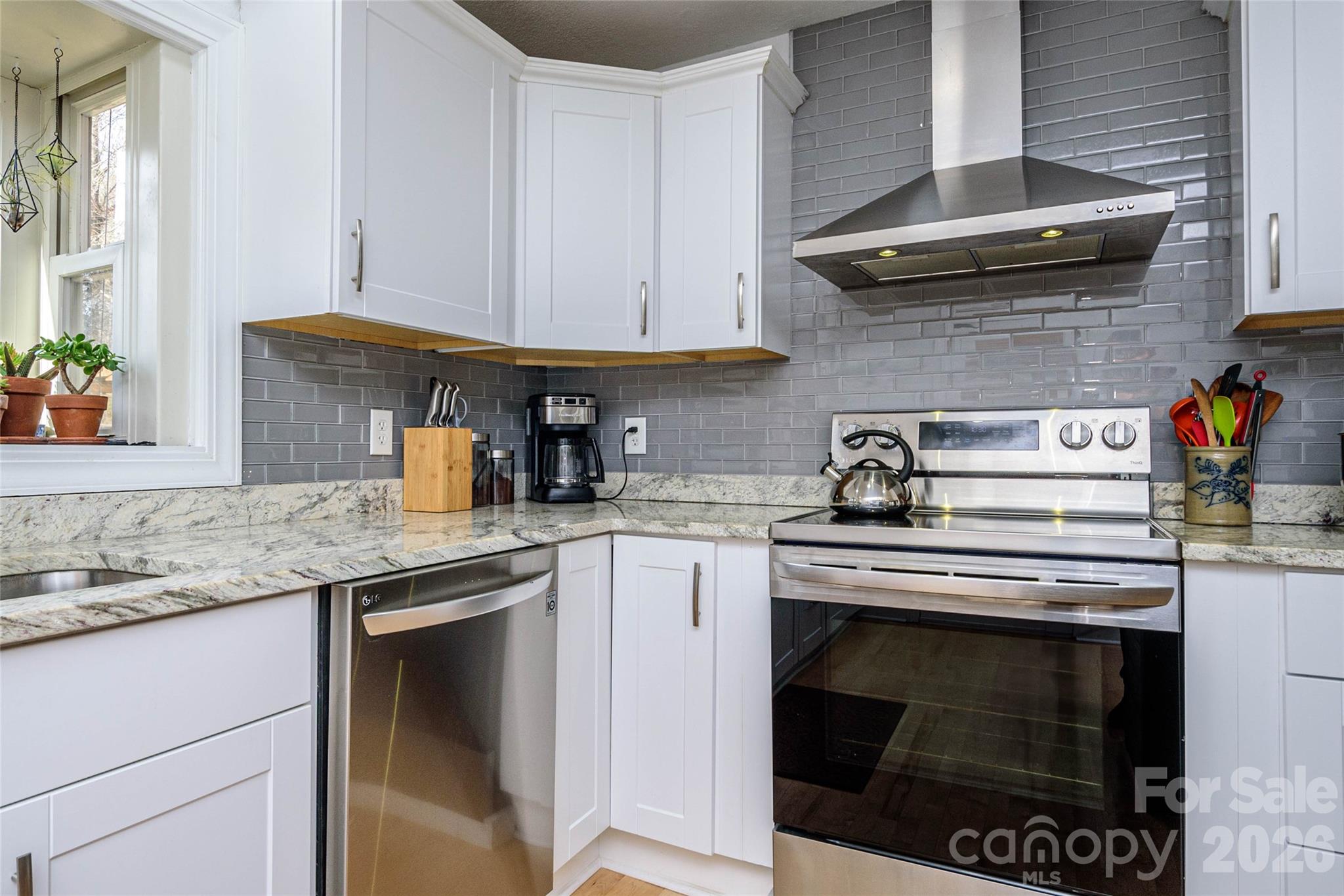 116 Thornbird Avenue Hendersonville NC 28792