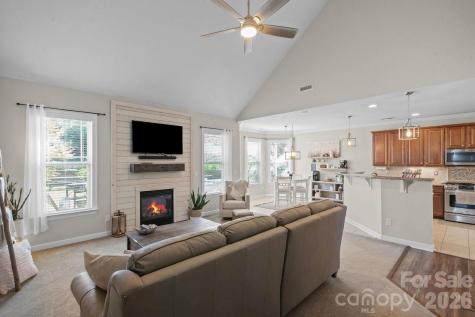 120 Wellshire Street Mooresville NC 28115