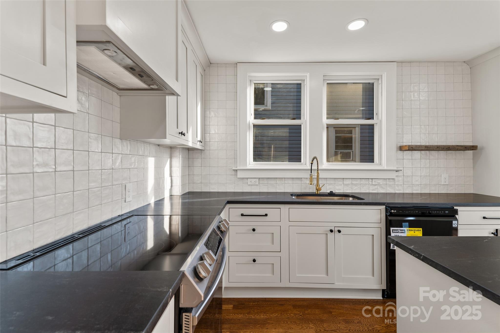 71 Buchanan Avenue Asheville NC 28801