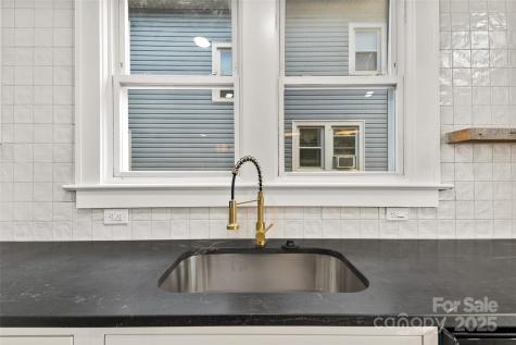 71 Buchanan Avenue Asheville NC 28801