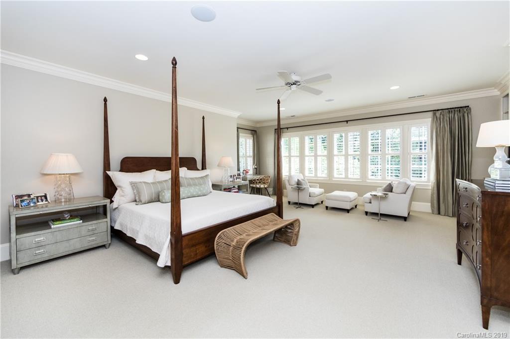 2713 Sherwood Avenue Charlotte NC 28207