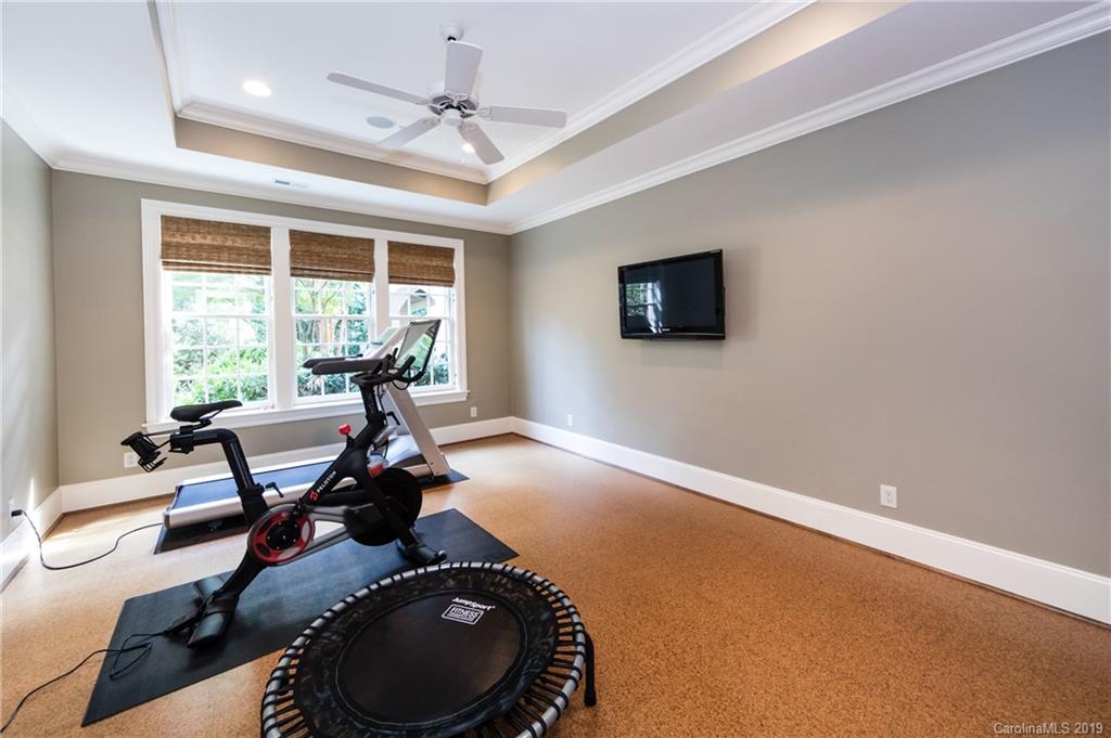 2713 Sherwood Avenue Charlotte NC 28207