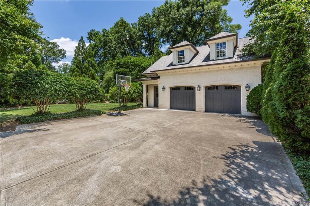 2713 Sherwood Avenue Charlotte NC 28207