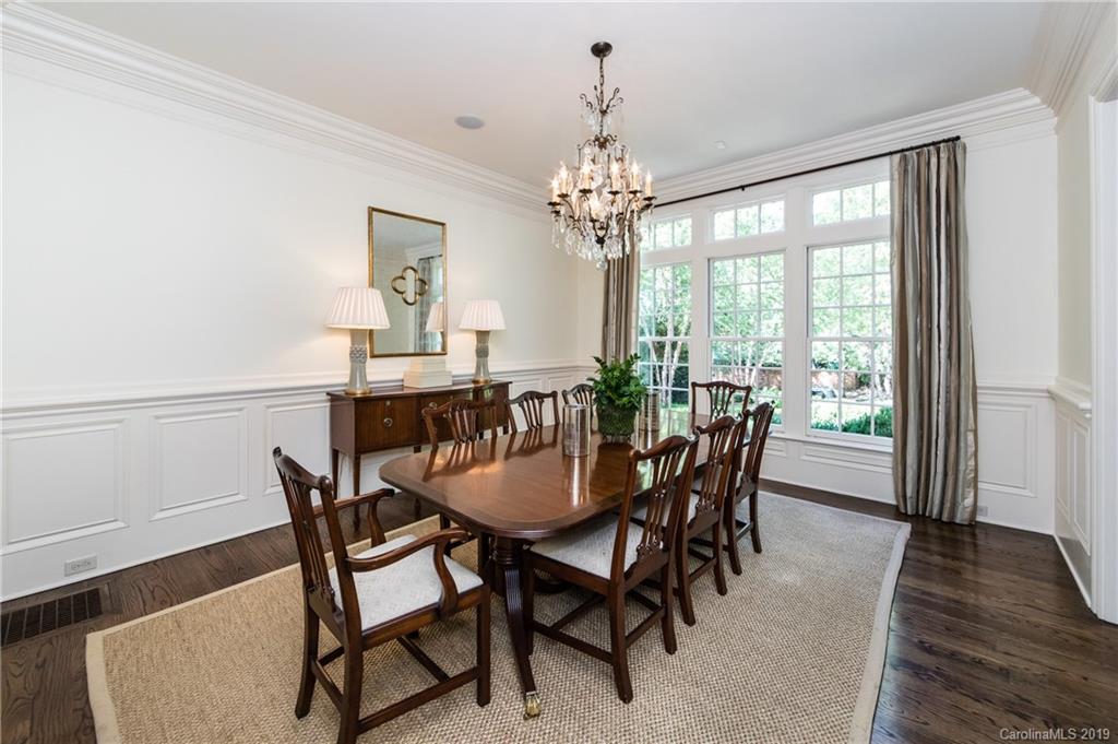 2713 Sherwood Avenue Charlotte NC 28207