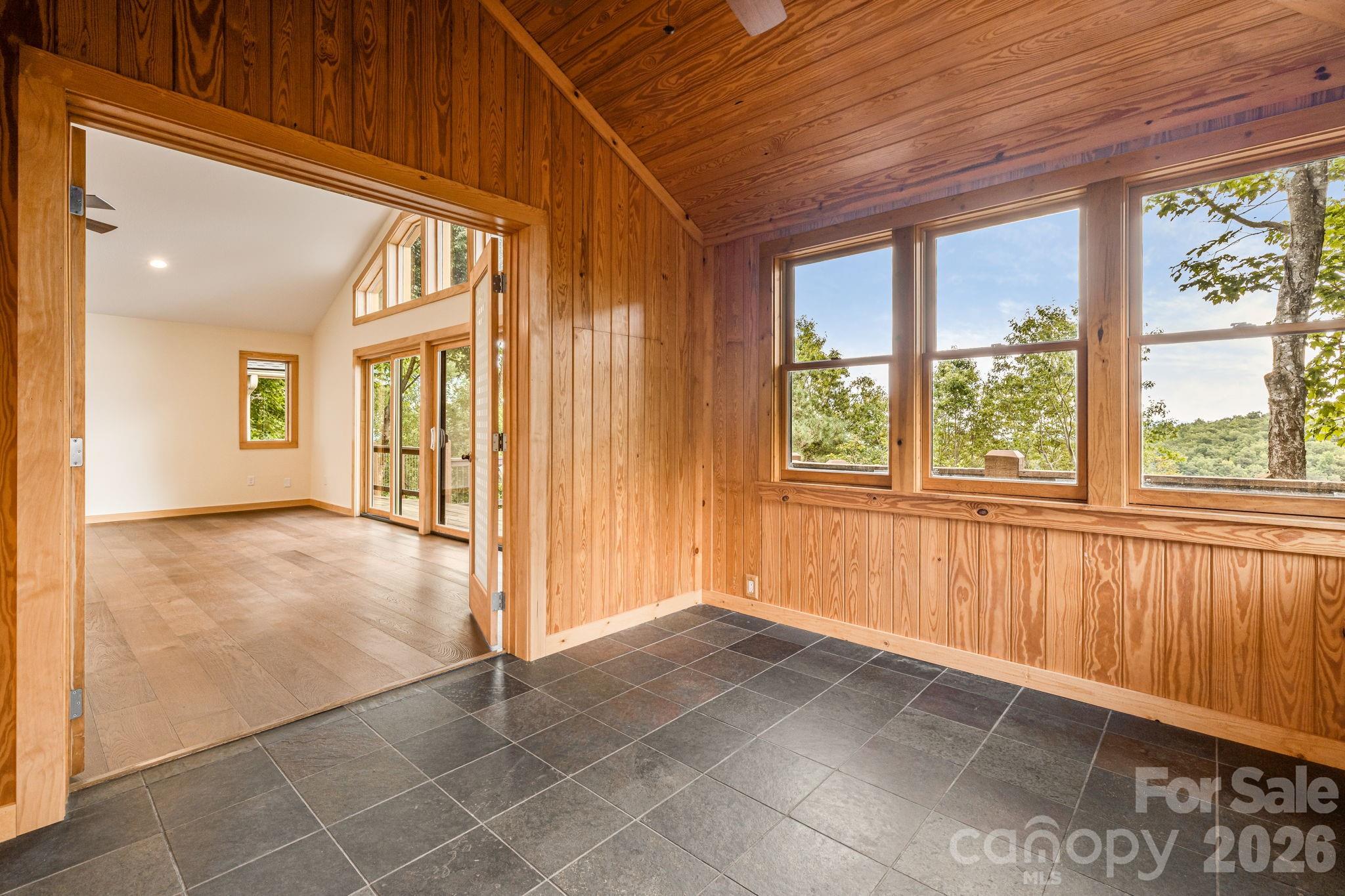 55 Glade Lane Black Mountain NC 28711