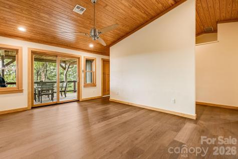 55 Glade Lane Black Mountain NC 28711