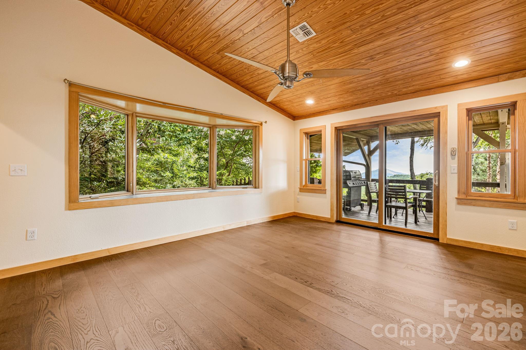 55 Glade Lane Black Mountain NC 28711