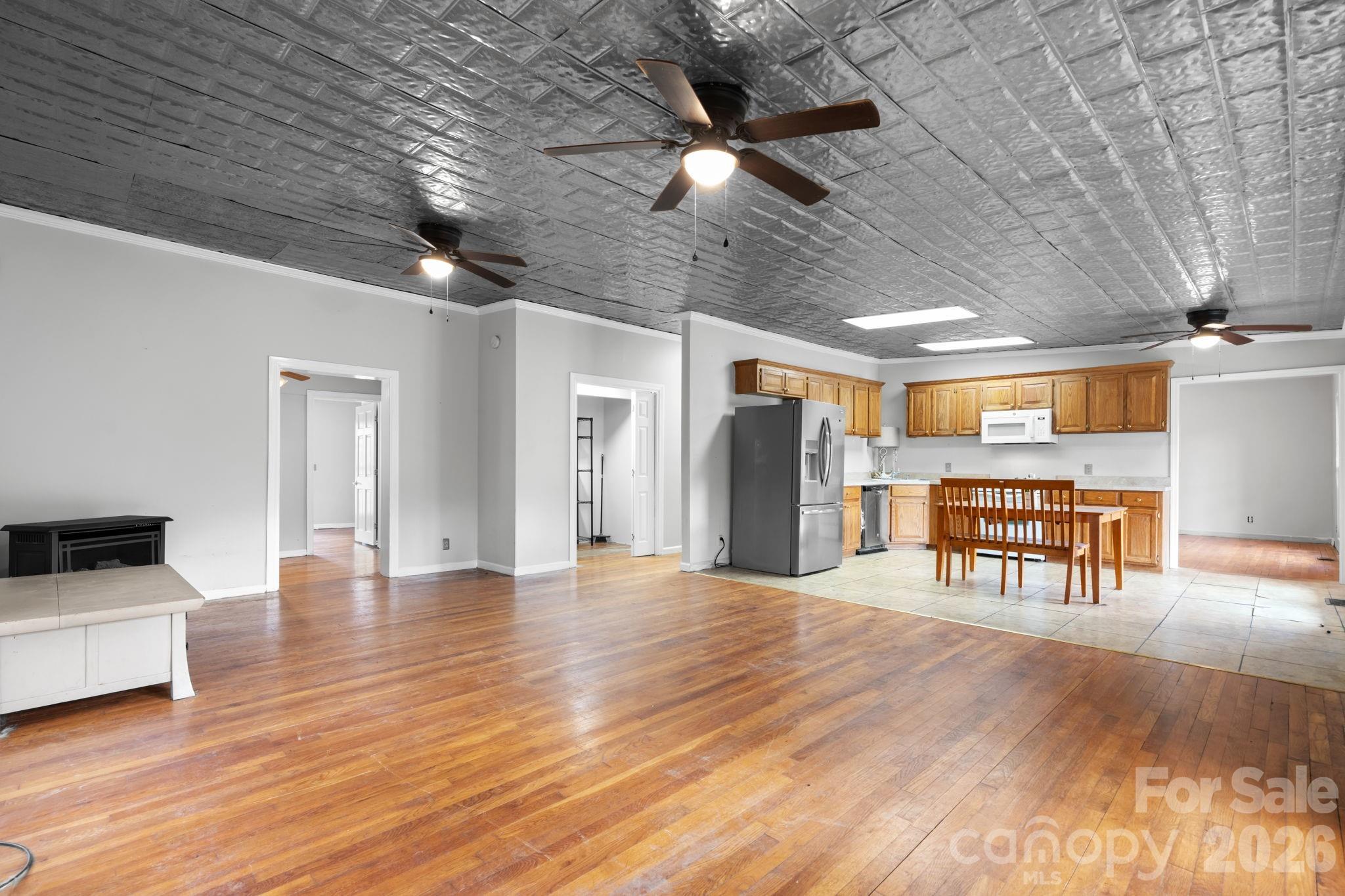 1604 4th Street NE Hickory NC 28601