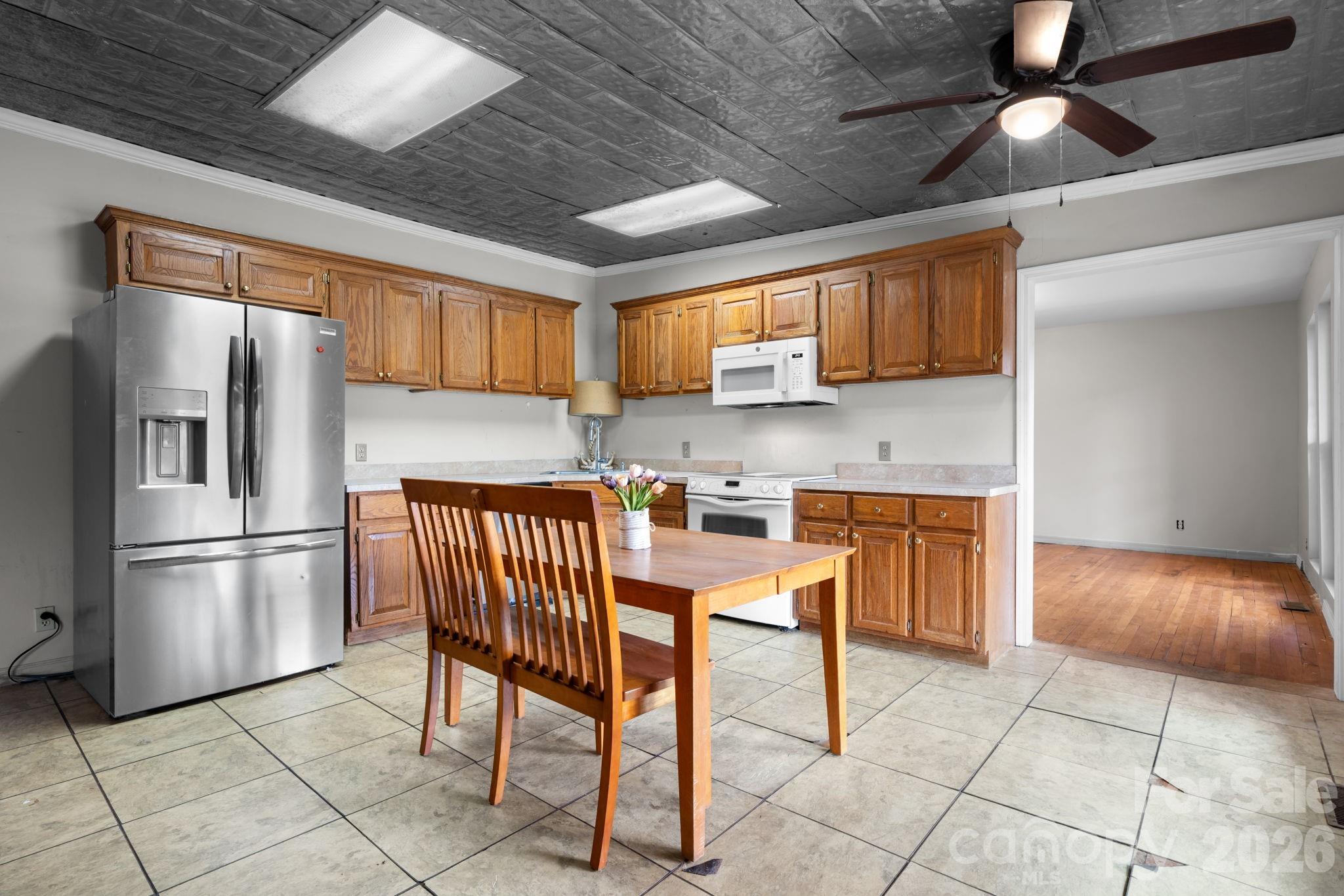 1604 4th Street NE Hickory NC 28601