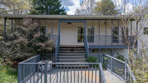 1604 4th Street NE Hickory NC 28601