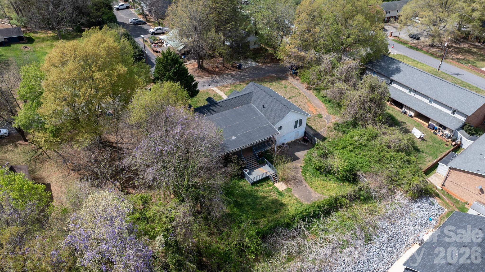 1604 4th Street NE Hickory NC 28601