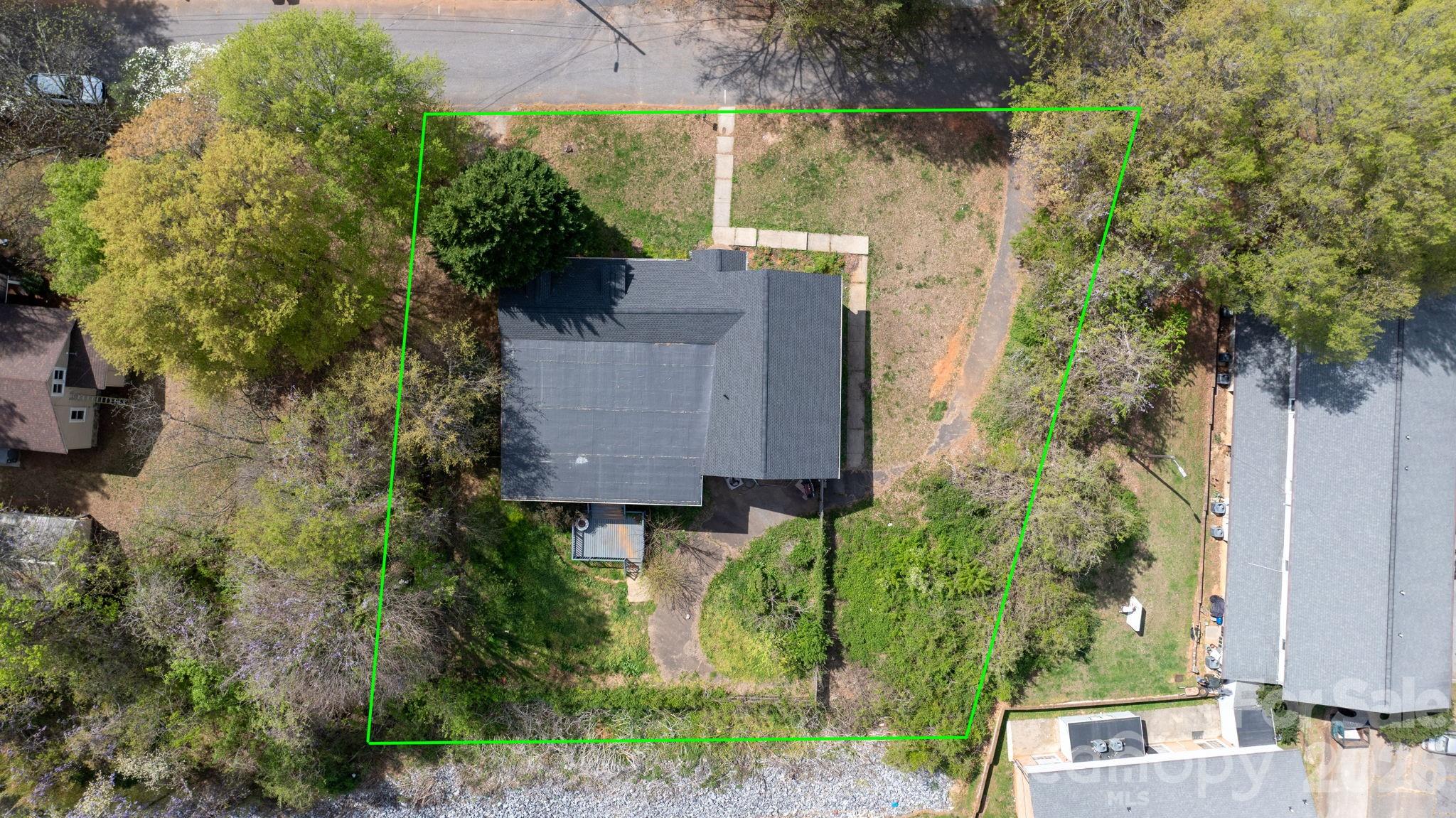 1604 4th Street NE Hickory NC 28601