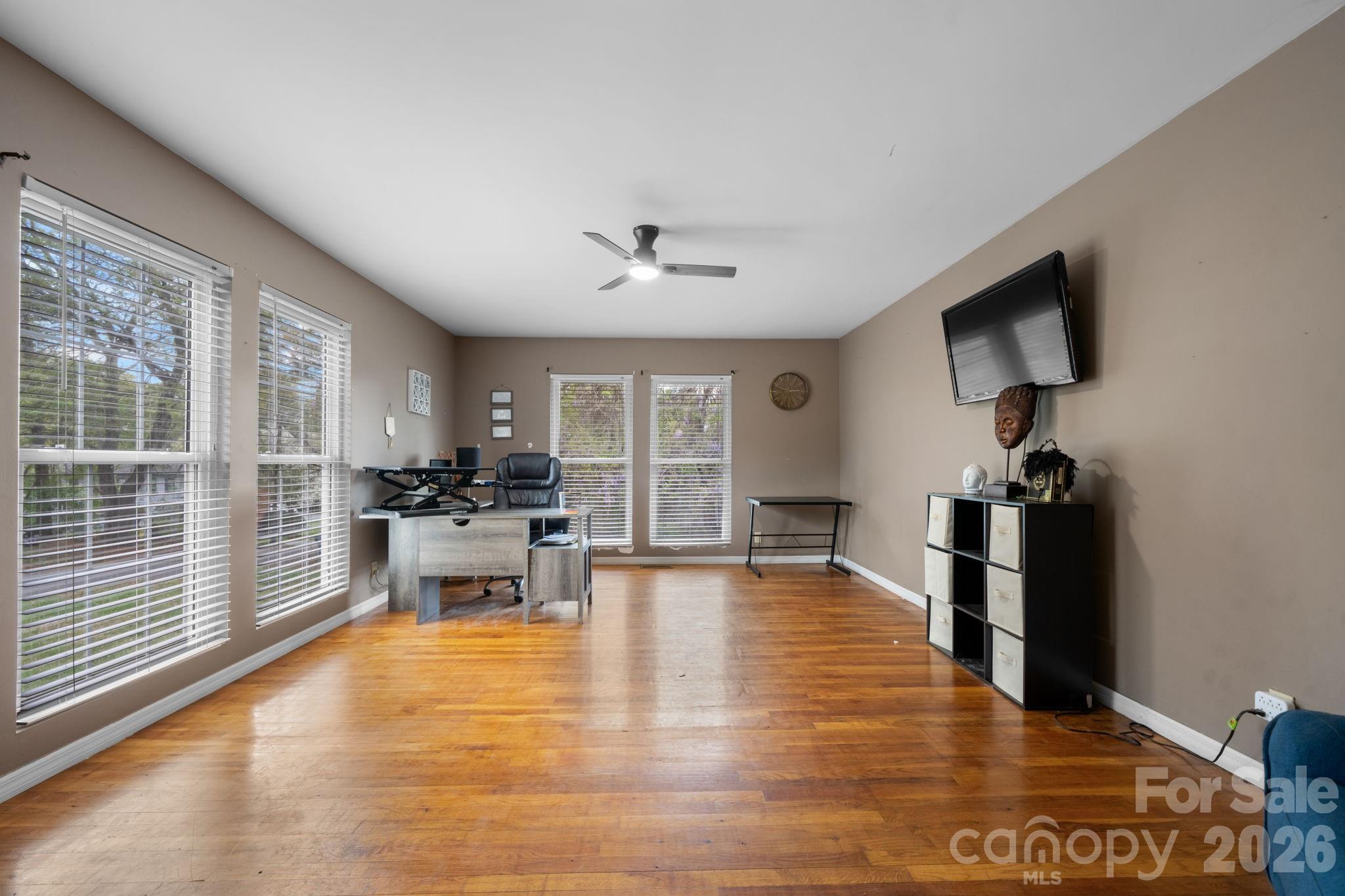 1604 4th Street NE Hickory NC 28601