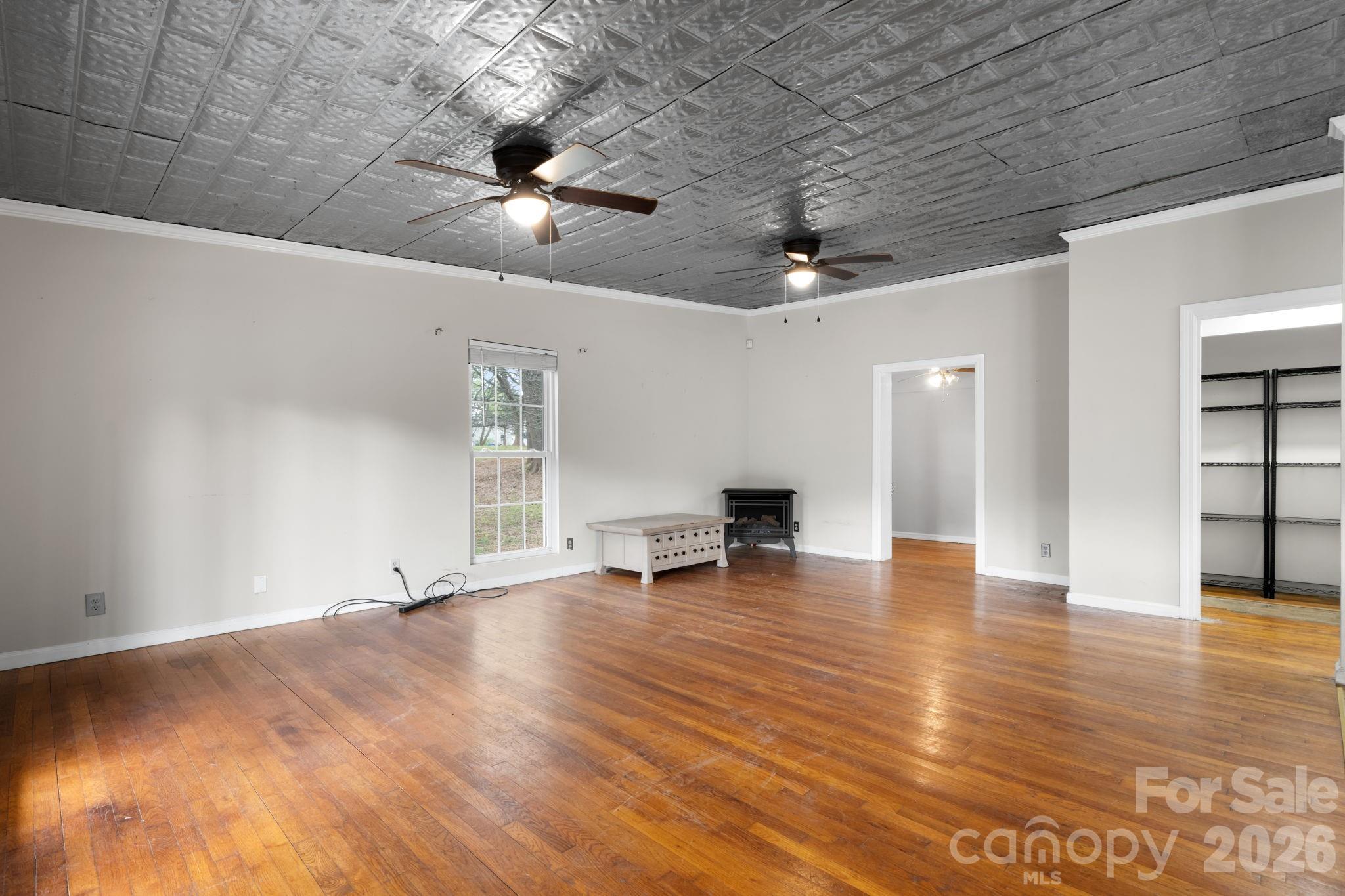 1604 4th Street NE Hickory NC 28601