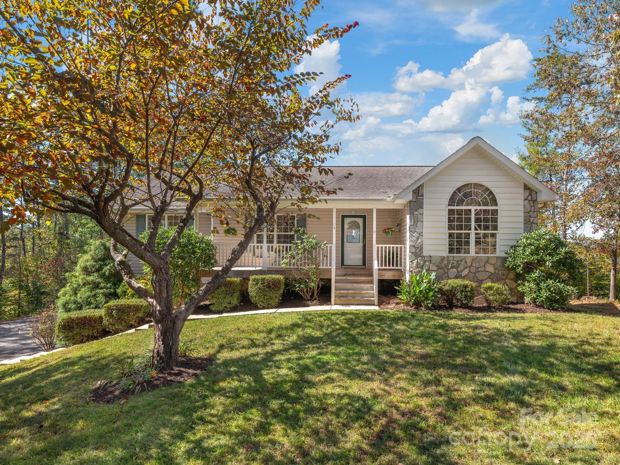 74 Red Maple Drive Weaverville NC 28787