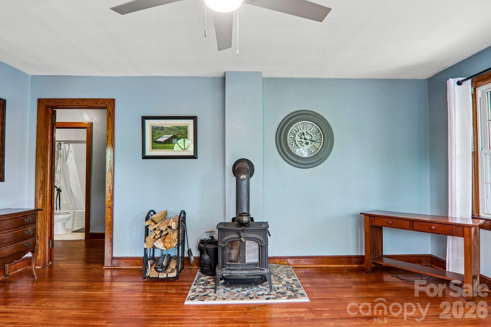 2627 White Oak Road Burnsville NC 28714