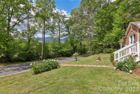 2627 White Oak Road Burnsville NC 28714