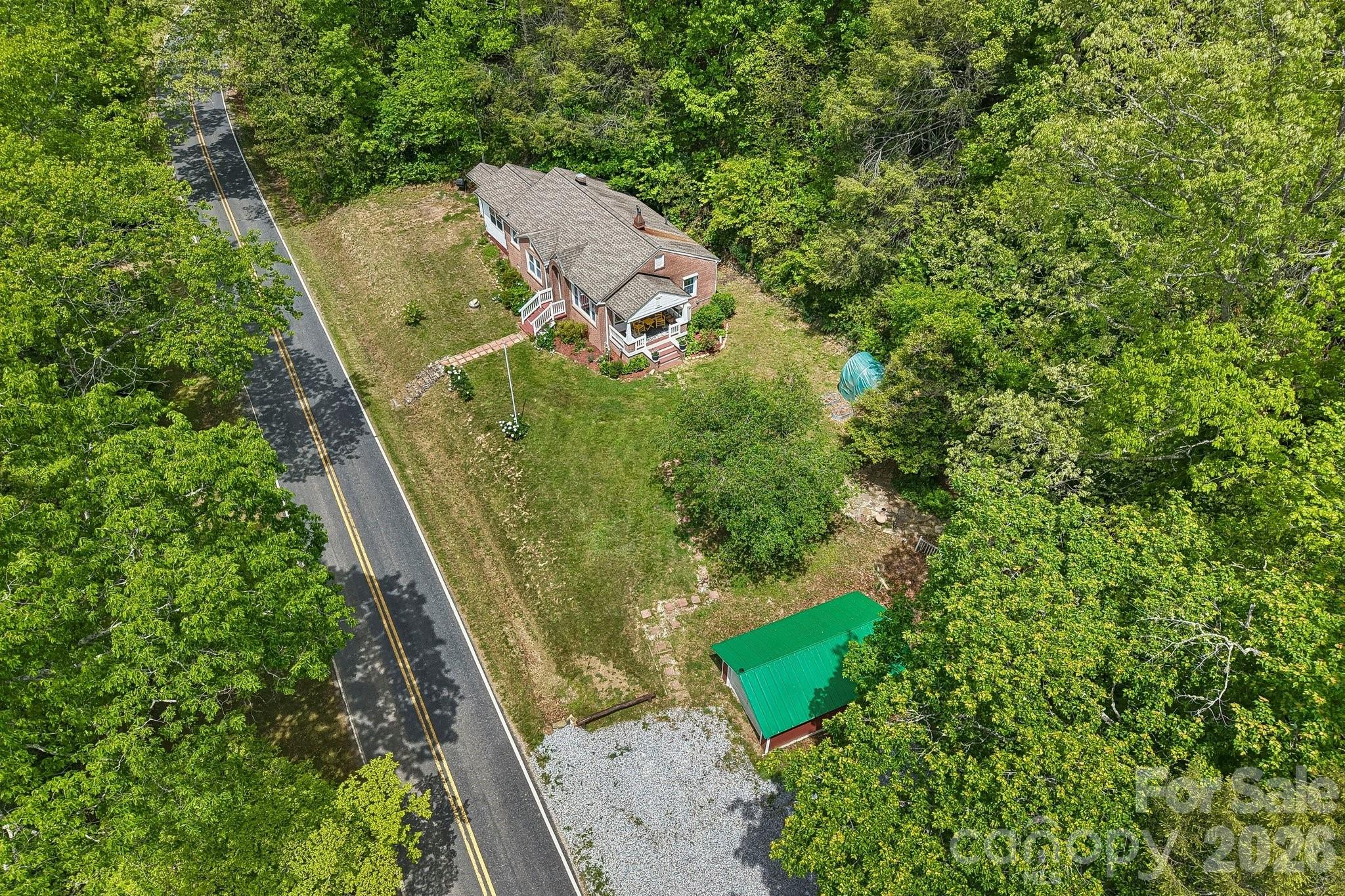 2627 White Oak Road Burnsville NC 28714