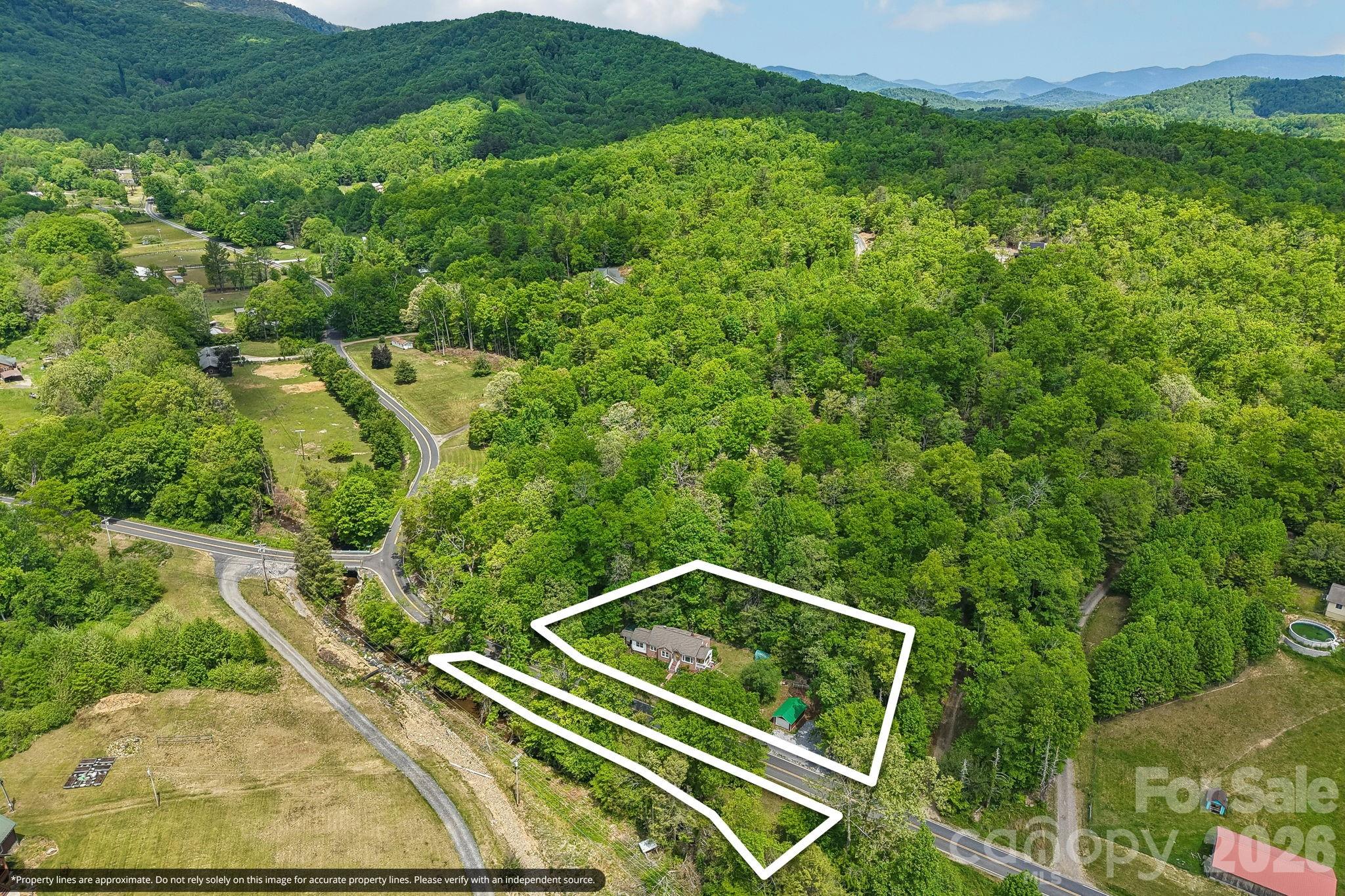 2627 White Oak Road Burnsville NC 28714